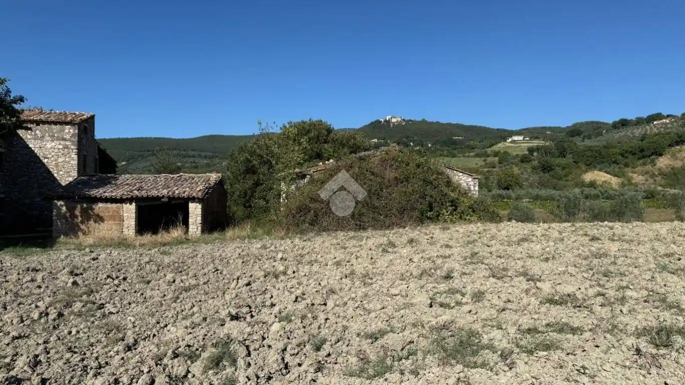 Rustico - Casale in vendita a Guardea
