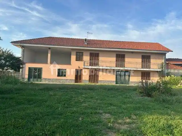 Casa indipendente in vendita a Osasco