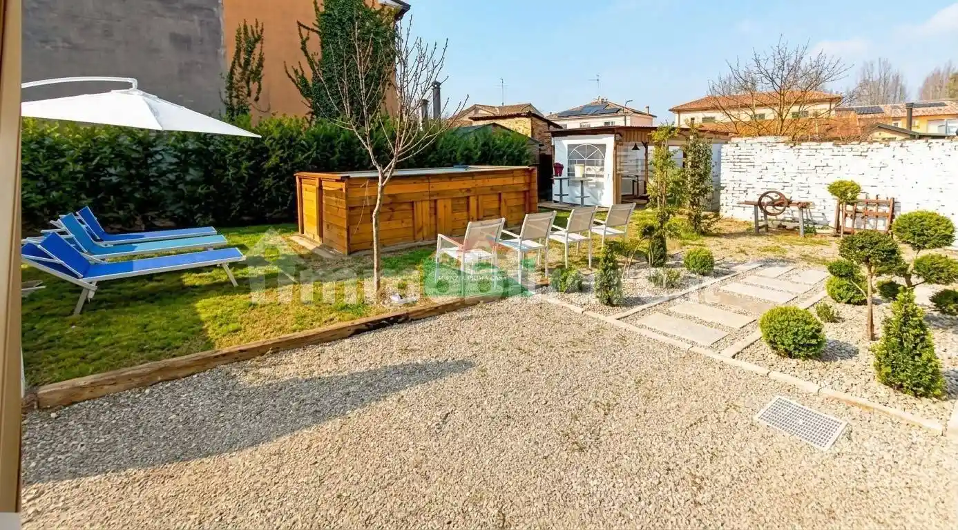 Villa in vendita a Ravenna