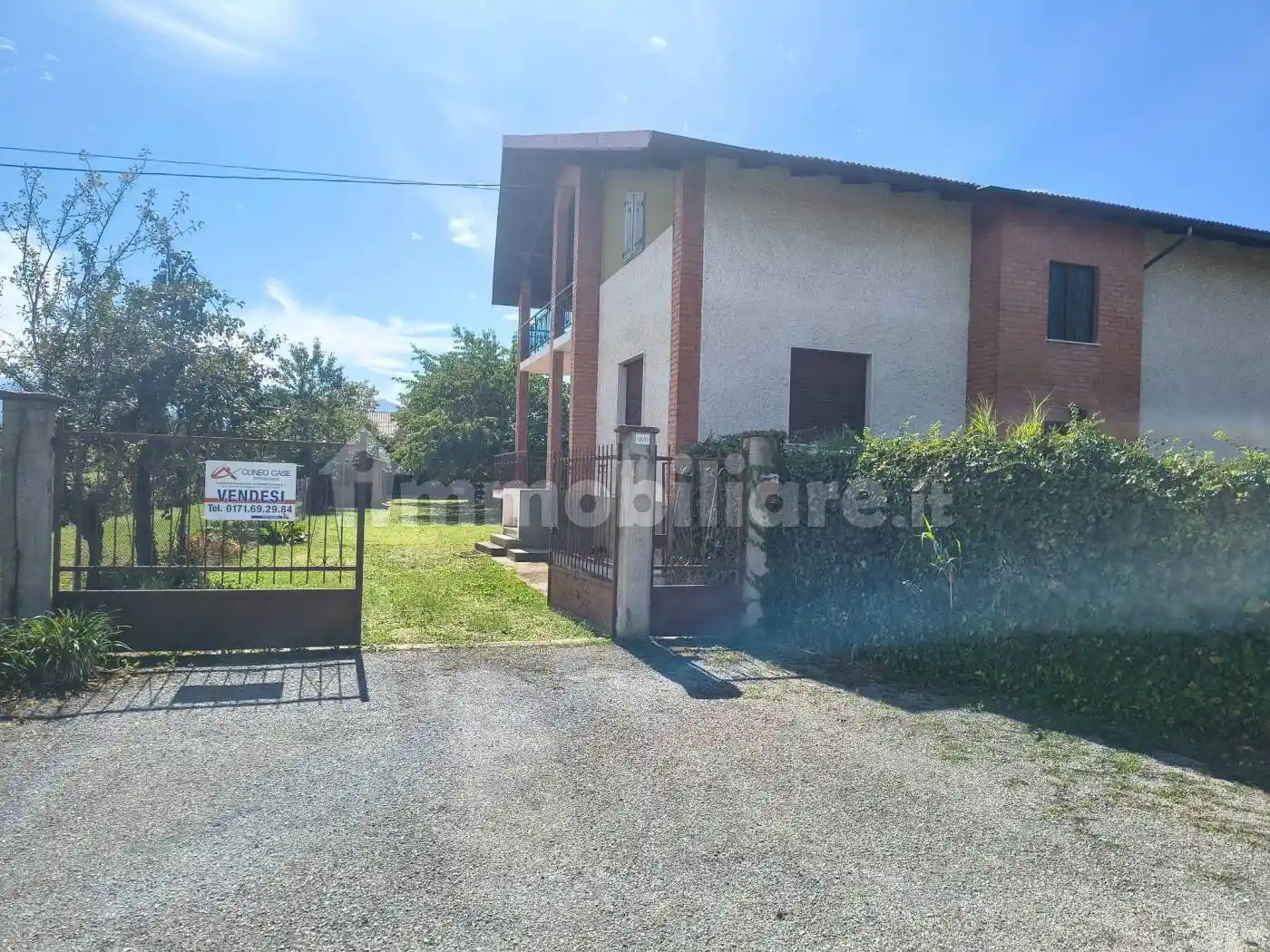 Casa indipendente in vendita a Cuneo