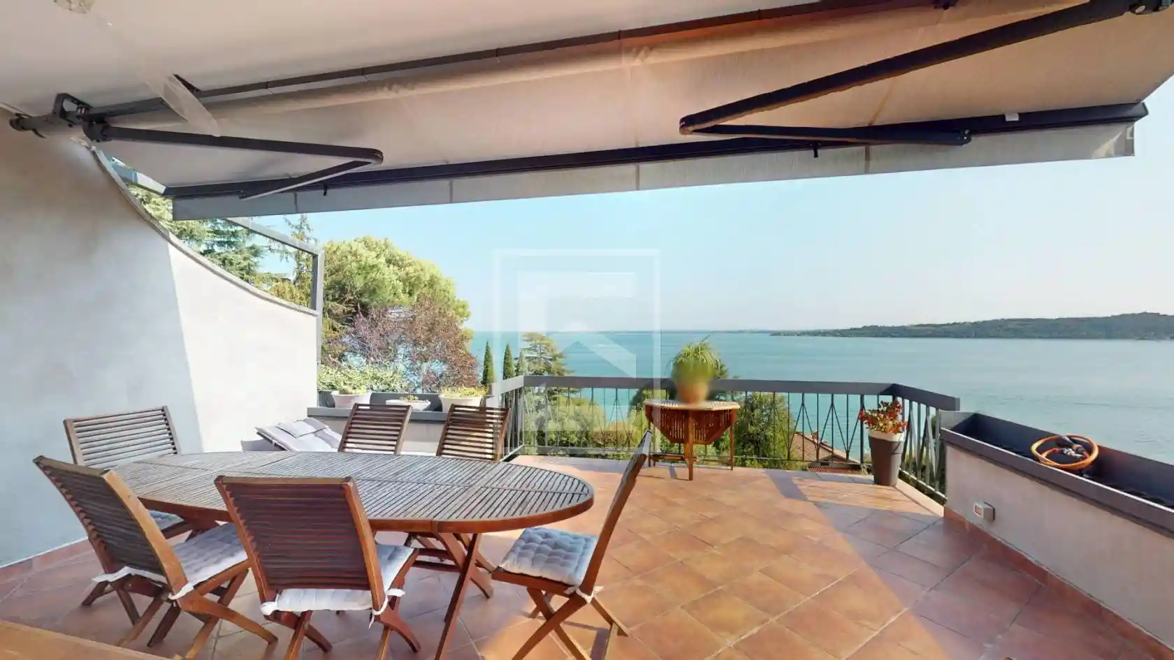 Villa in vendita a Padenghe sul Garda
