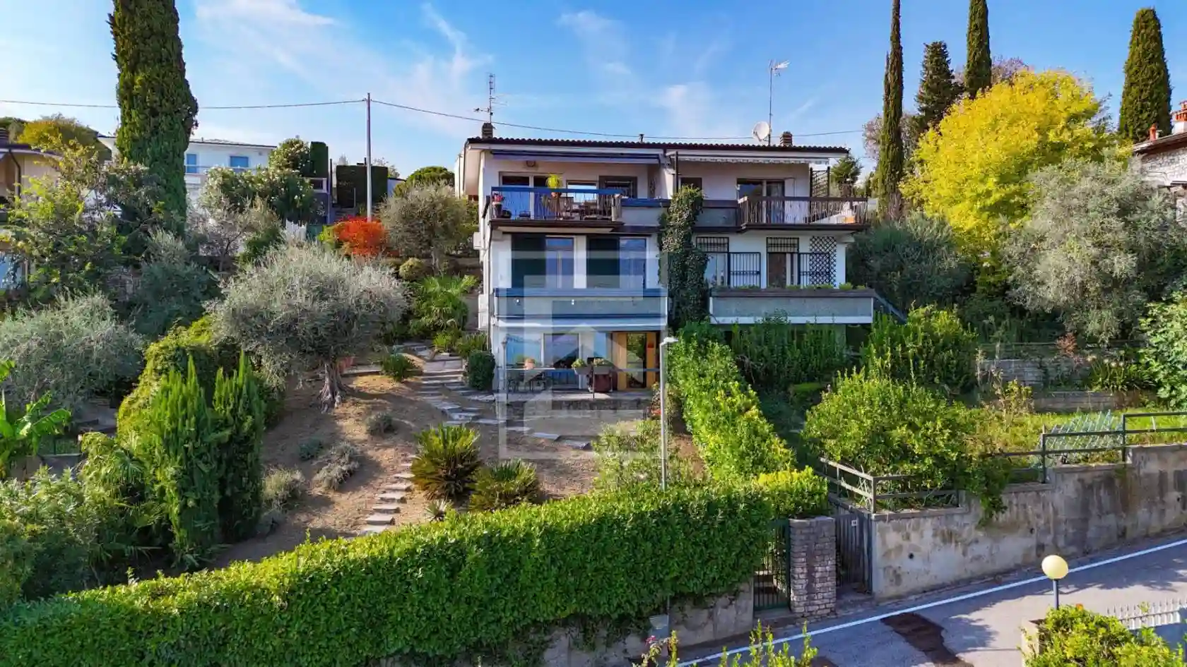 Villa - foto 2