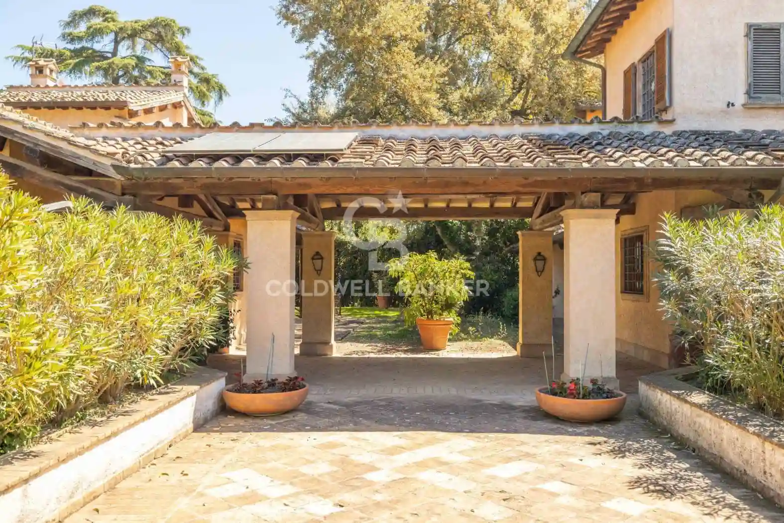 Villa - foto 2