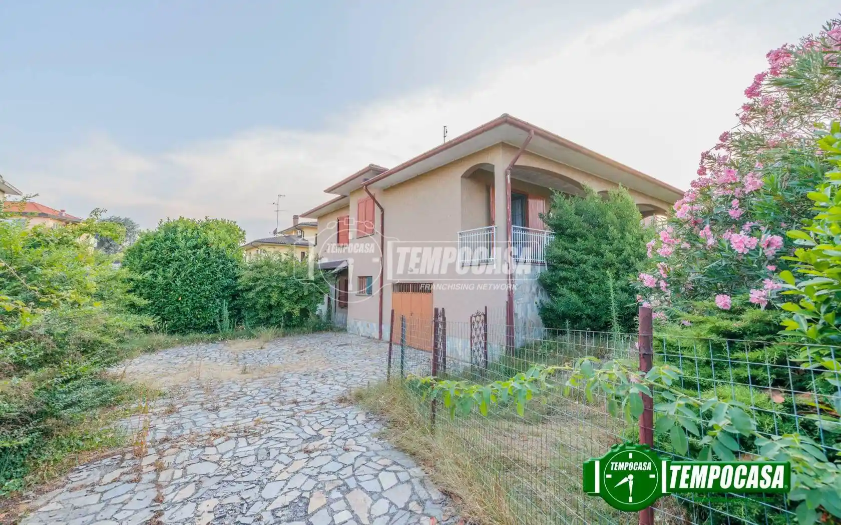Villa in vendita a Binasco