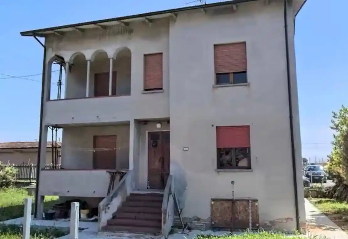 Rustico - Casale in affitto a Rolo