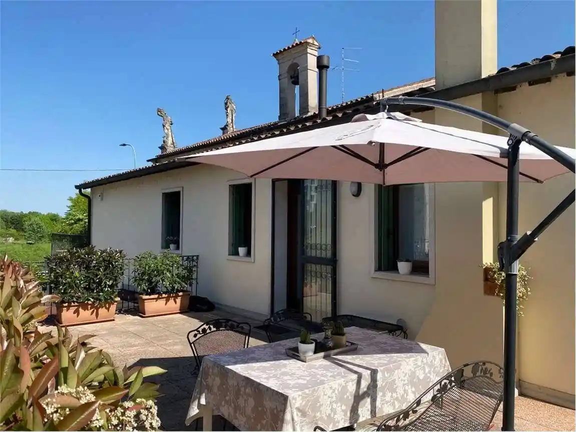Casa indipendente in vendita a Vicenza