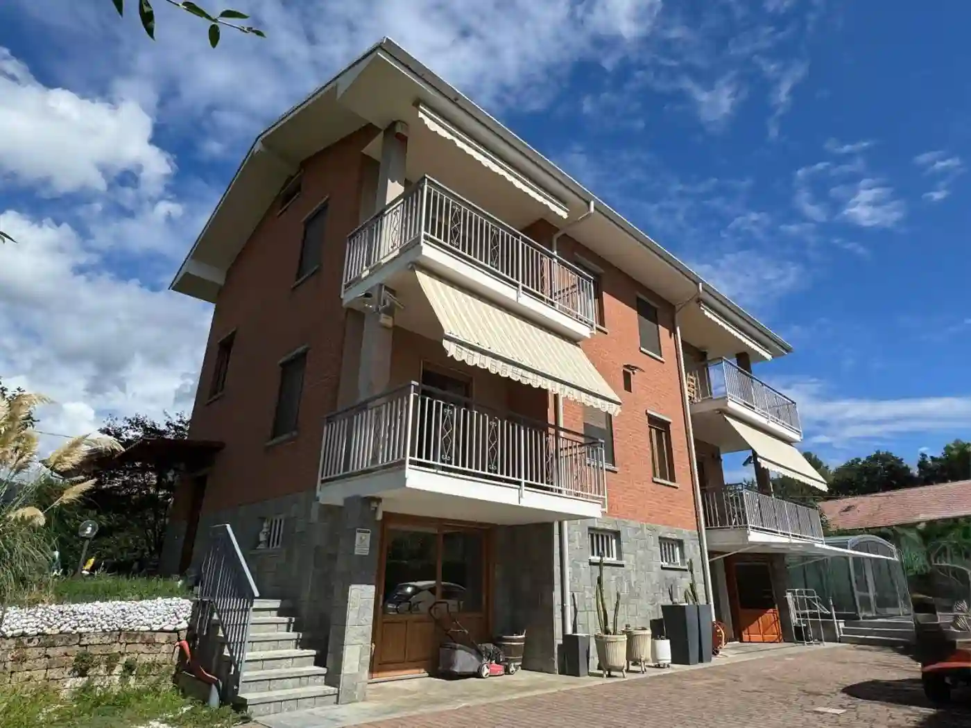 Villa - foto 2
