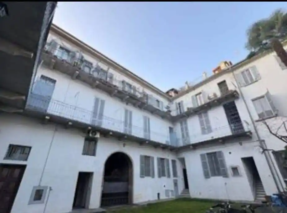 Appartamento in vendita a Pavia