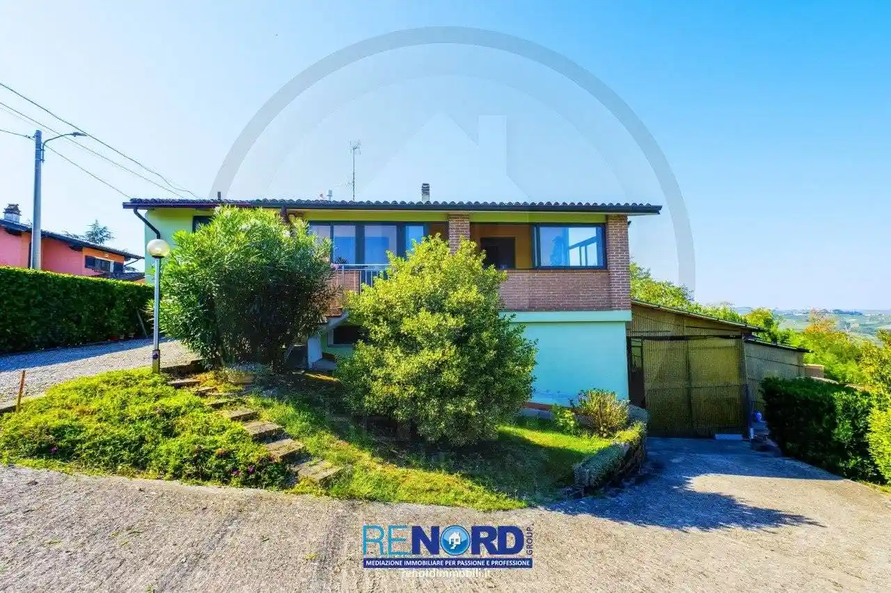 Villa in vendita a Montù Beccaria