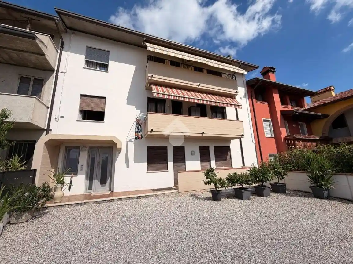 Appartamento in vendita a Tezze sul Brenta