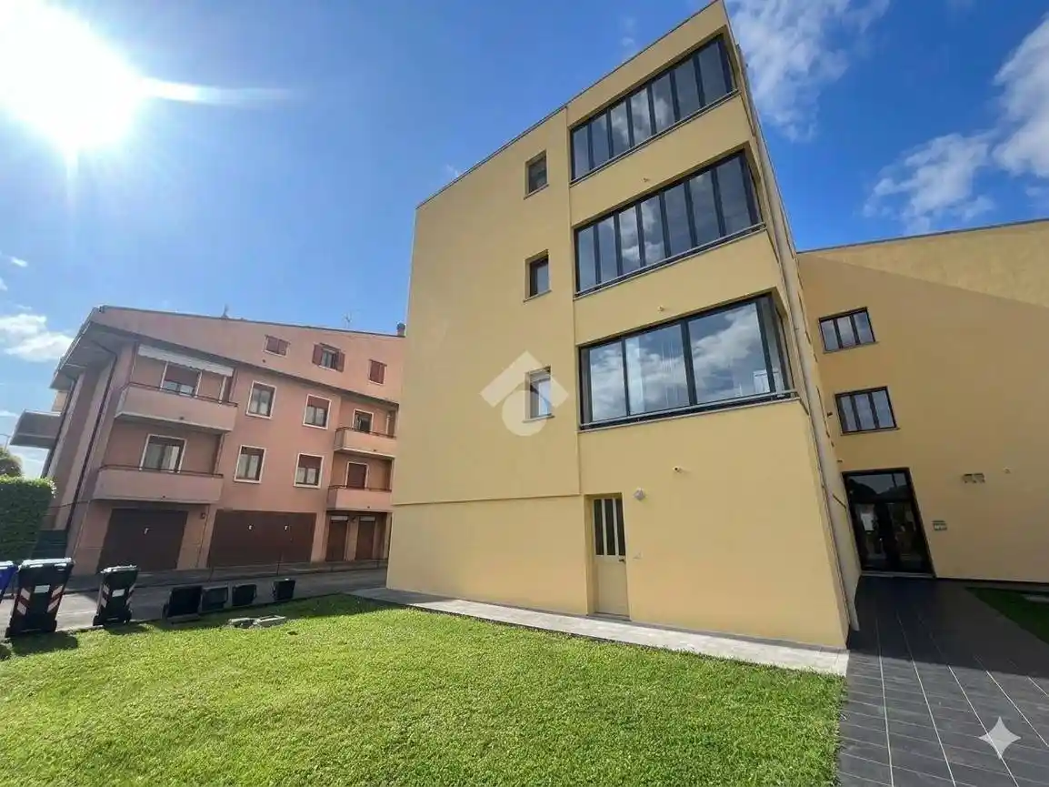 Appartamento in vendita a Torrile