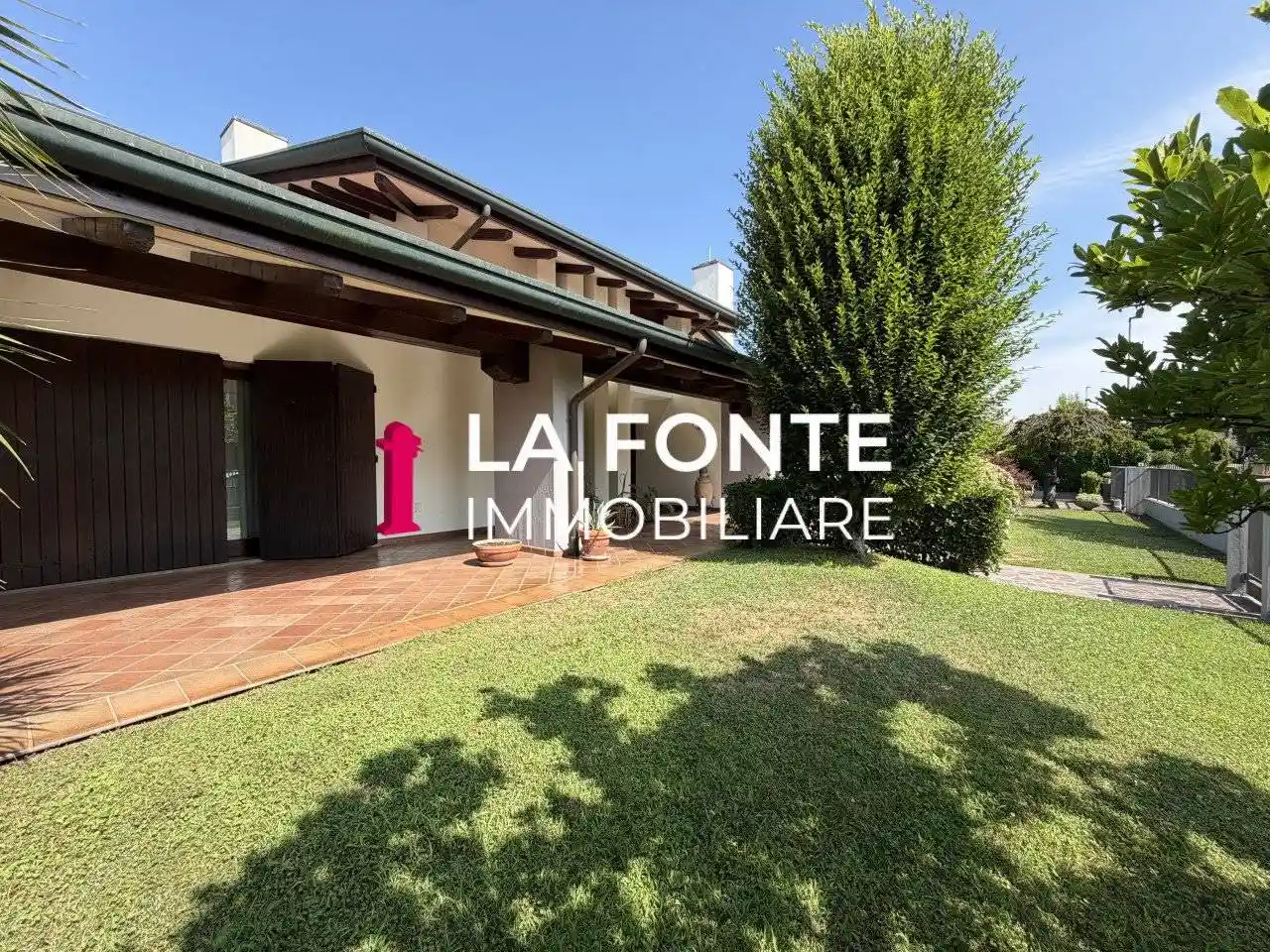 Villa in vendita a Stra