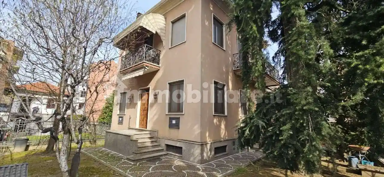 Casa indipendente in vendita a Asti