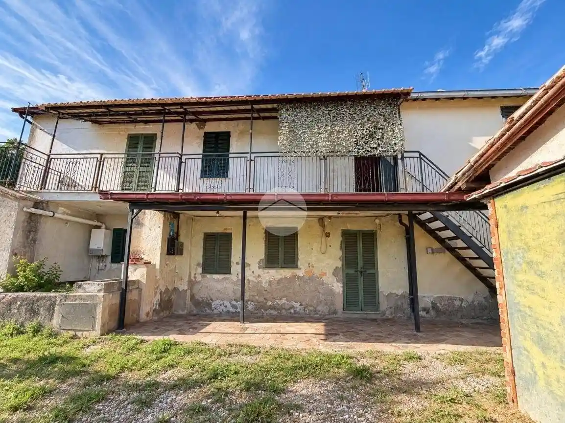 Casa indipendente in vendita a Terni
