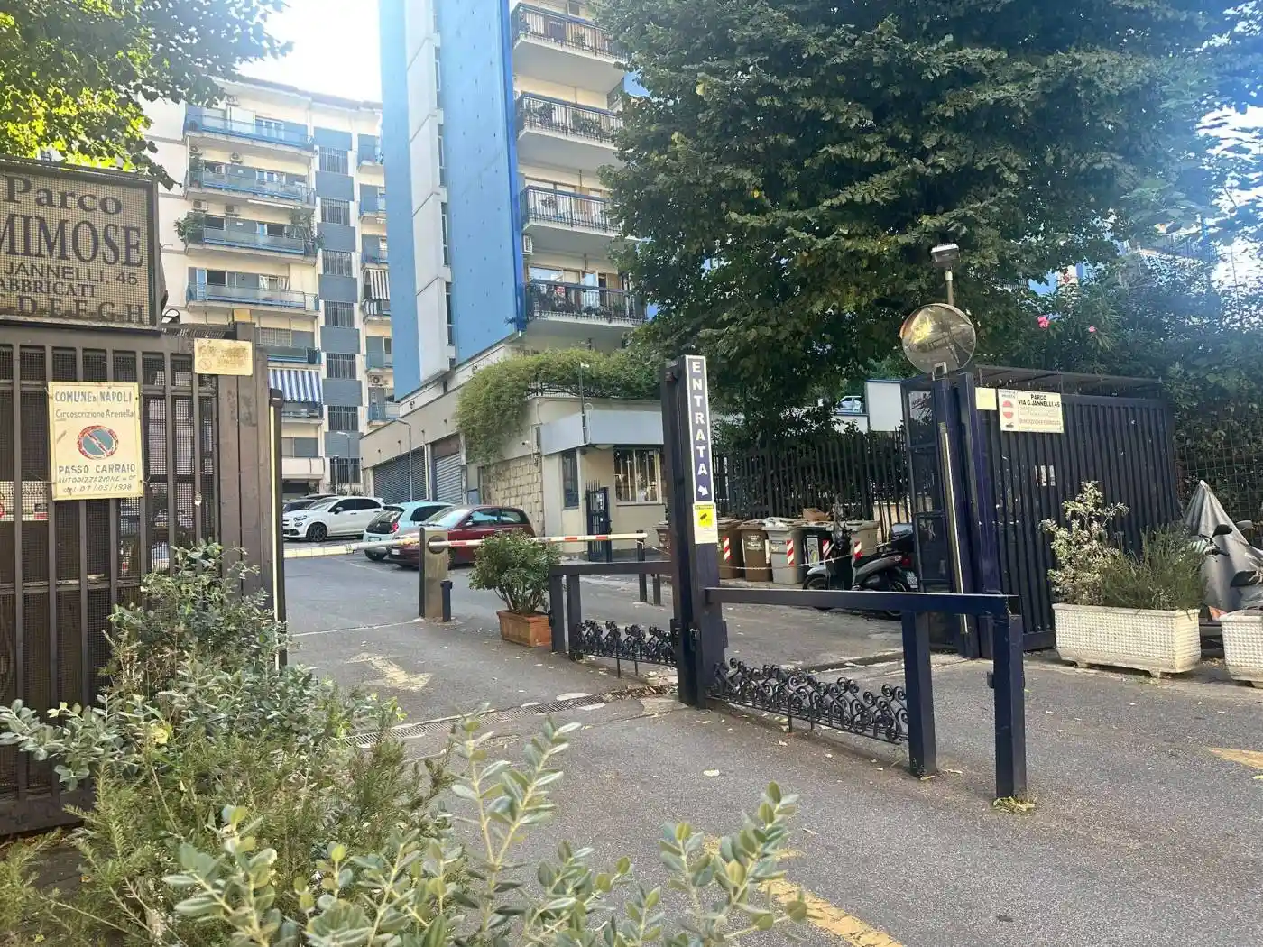 Appartamento in vendita a Napoli