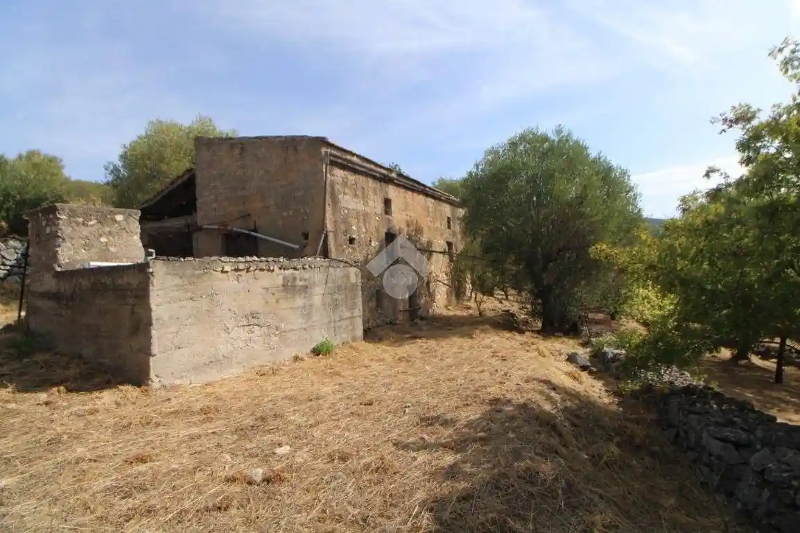 Rustico - Casale in vendita a Camerota