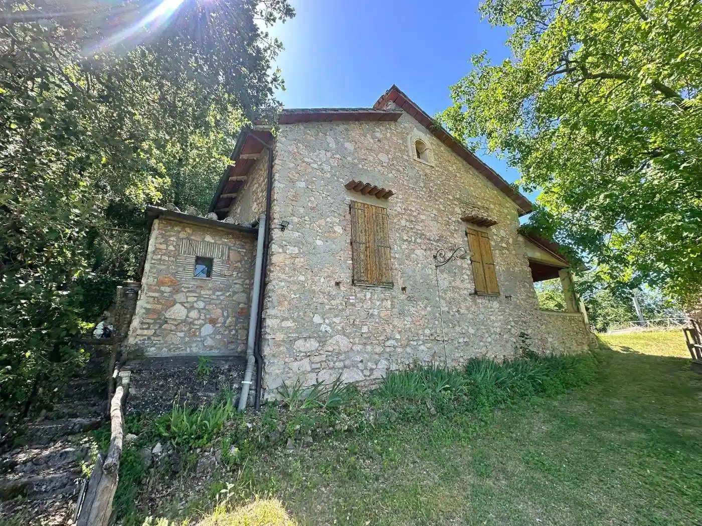 Villa in vendita a Arrone