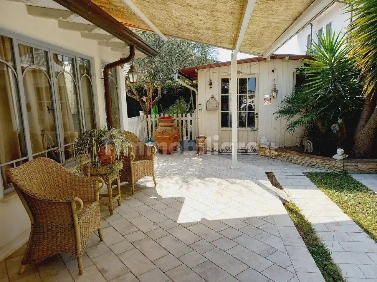 Villa in vendita a Viareggio