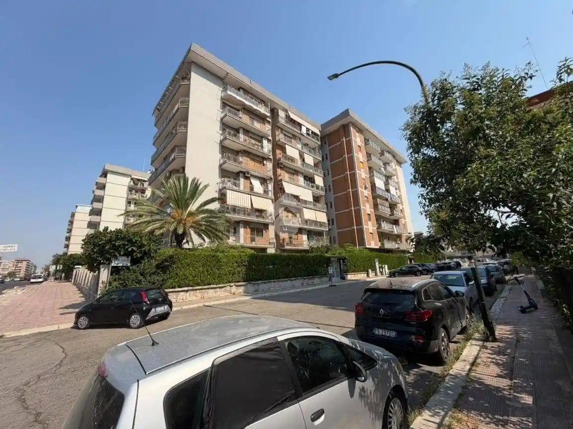 Appartamento in vendita a Taranto