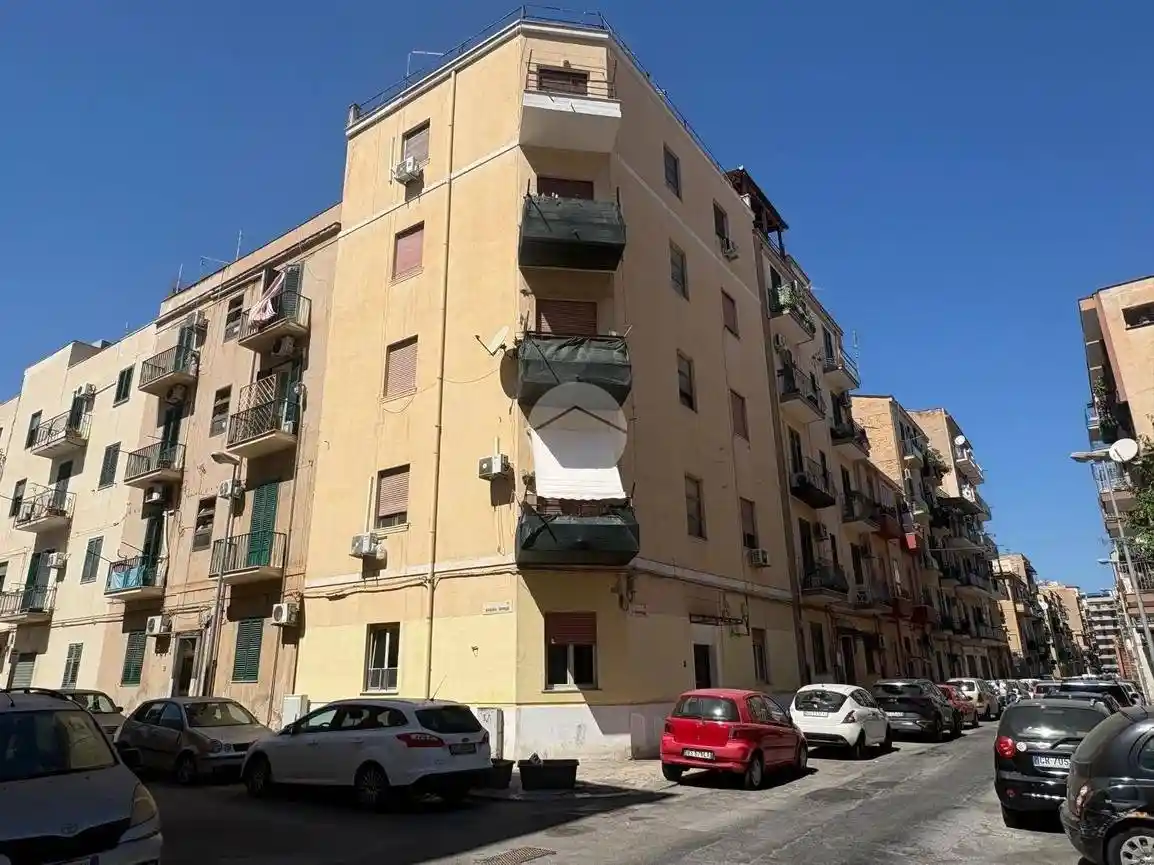 Appartamento in vendita a Palermo