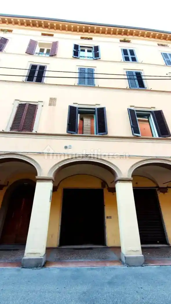Appartamento in vendita a Bologna