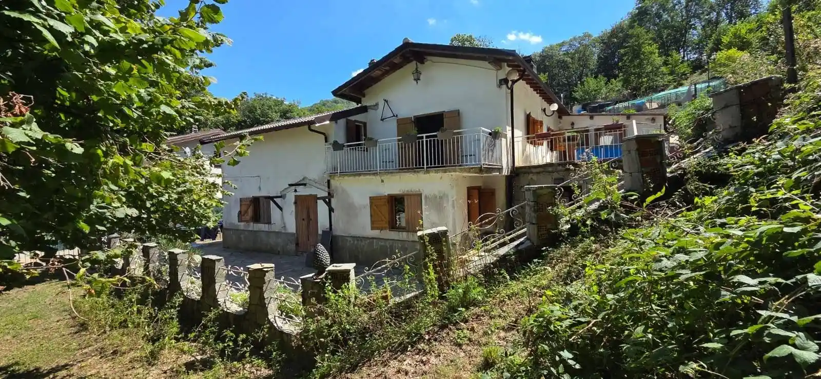 Casa indipendente in vendita a Torriglia