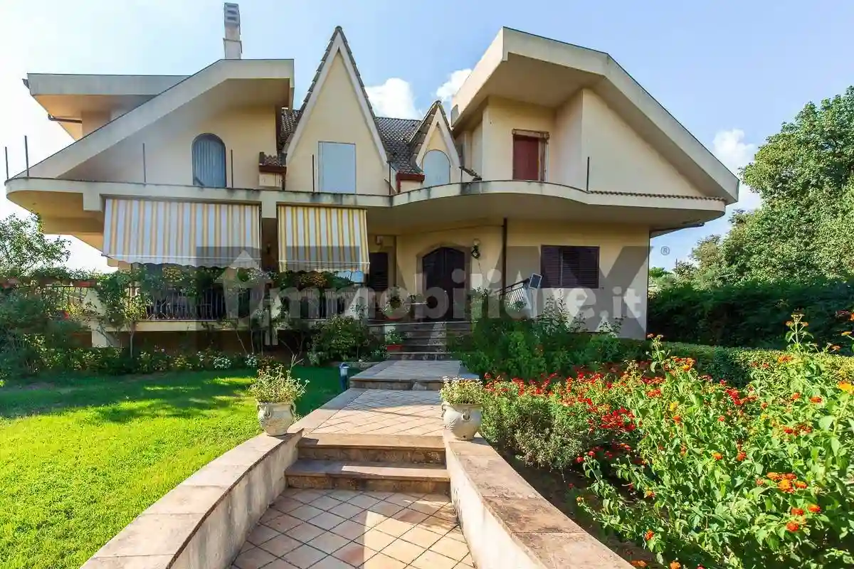 Villa - foto 3