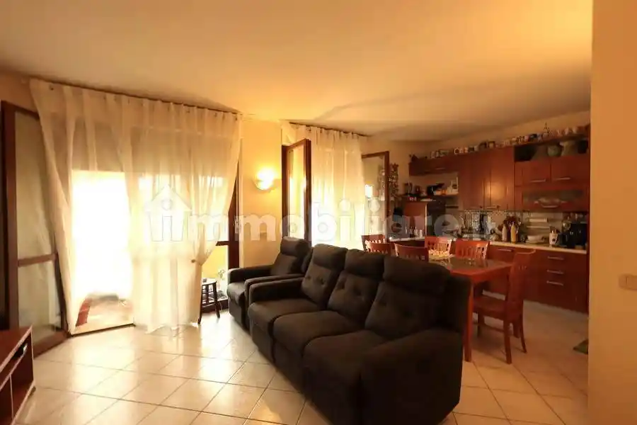 Appartamento in vendita a Sinalunga