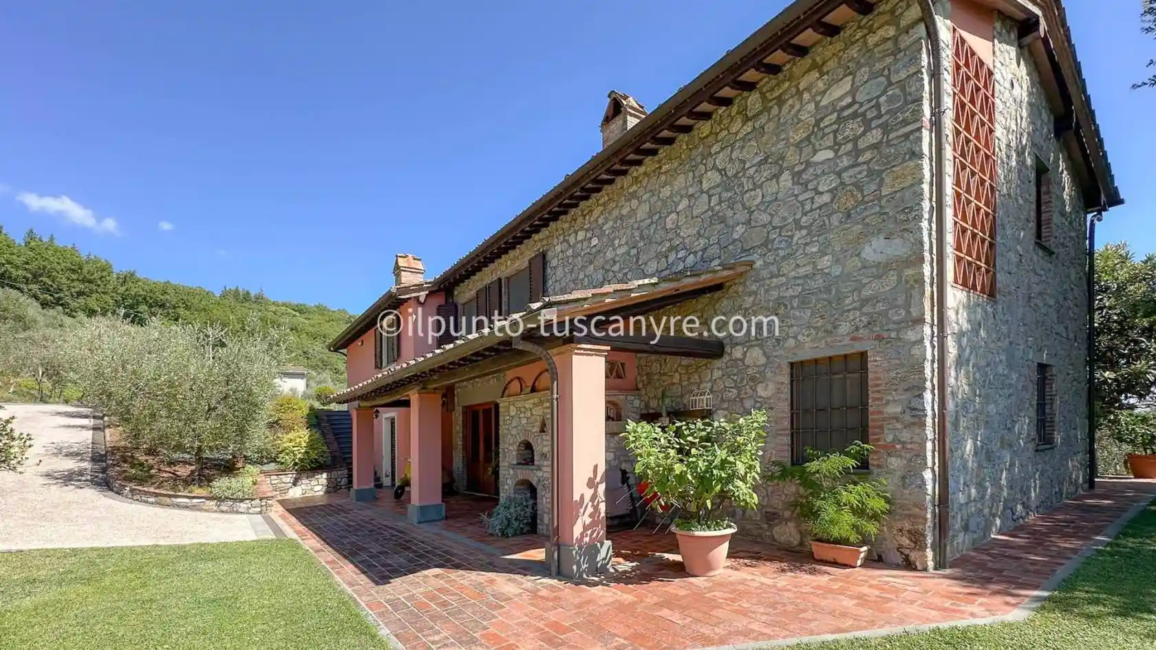 Rustico - Casale in vendita a Borgo a Mozzano