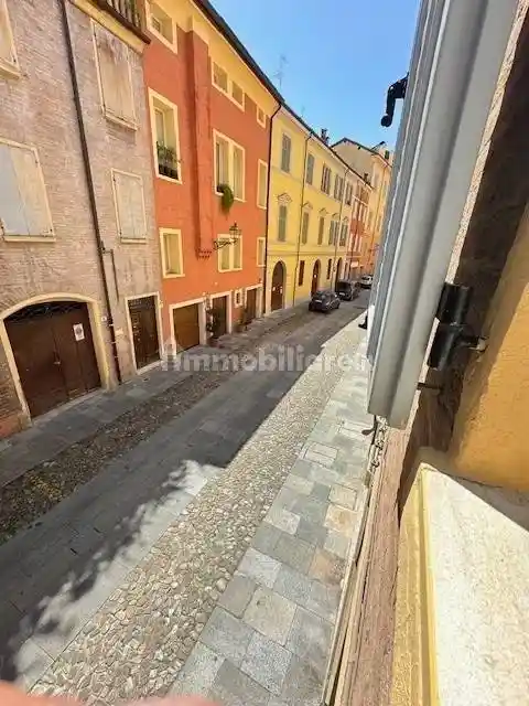 Appartamento in vendita a Modena