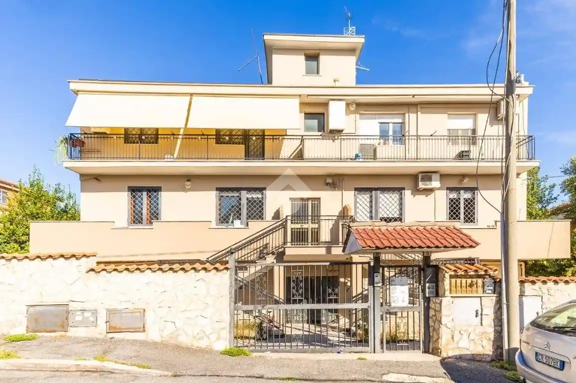 Appartamento in vendita a Guidonia Montecelio