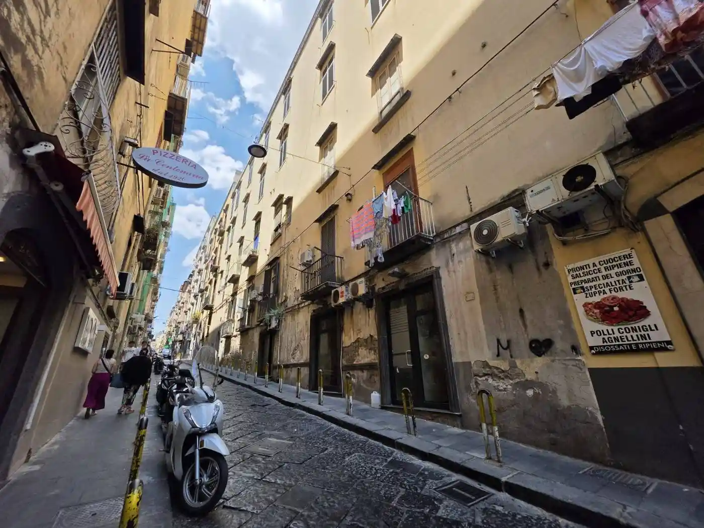 Appartamento in vendita a Napoli