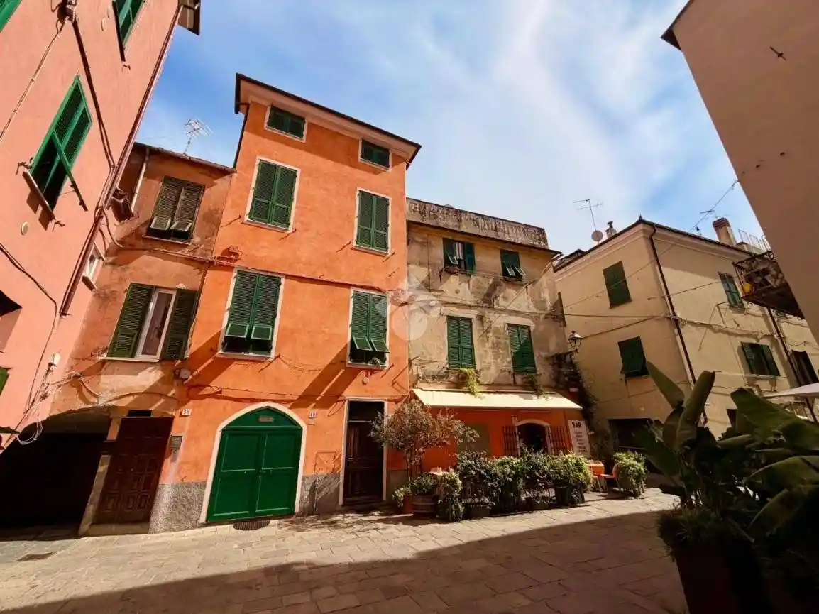 Appartamento in vendita a Albenga