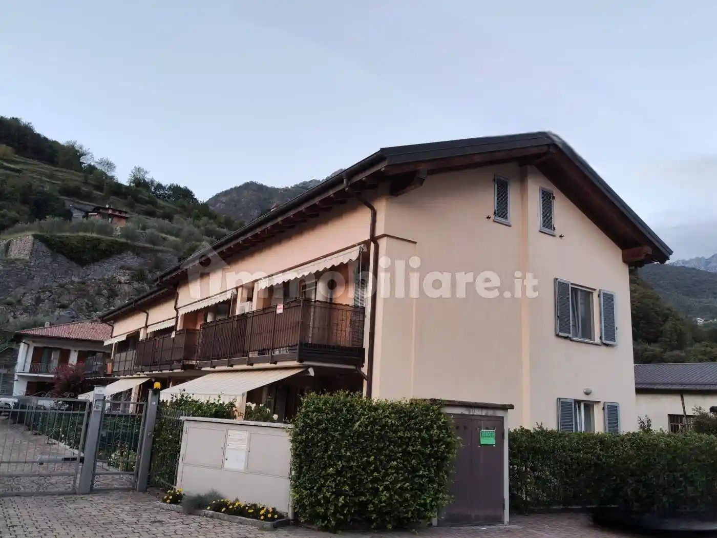 Appartamento in vendita a Carlazzo