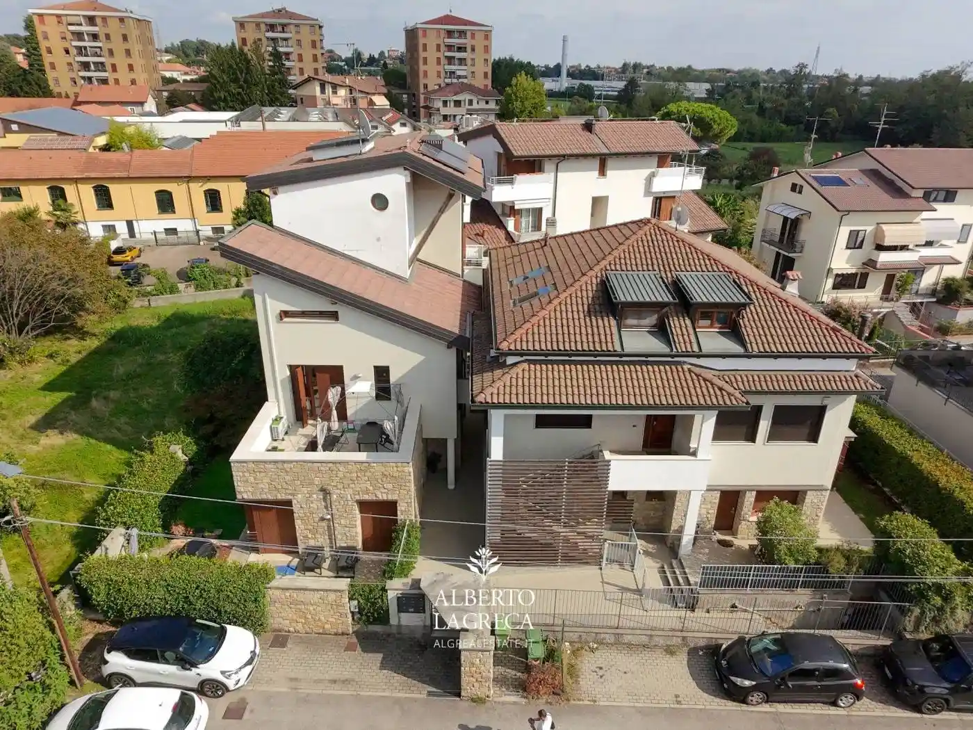 Appartamento in vendita a Usmate Velate