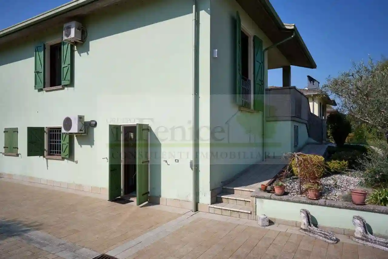 Villa - foto 5