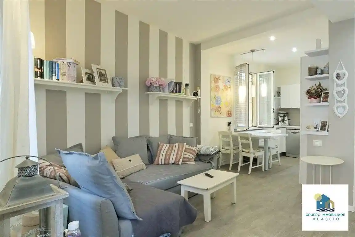 Appartamento in vendita a Alassio