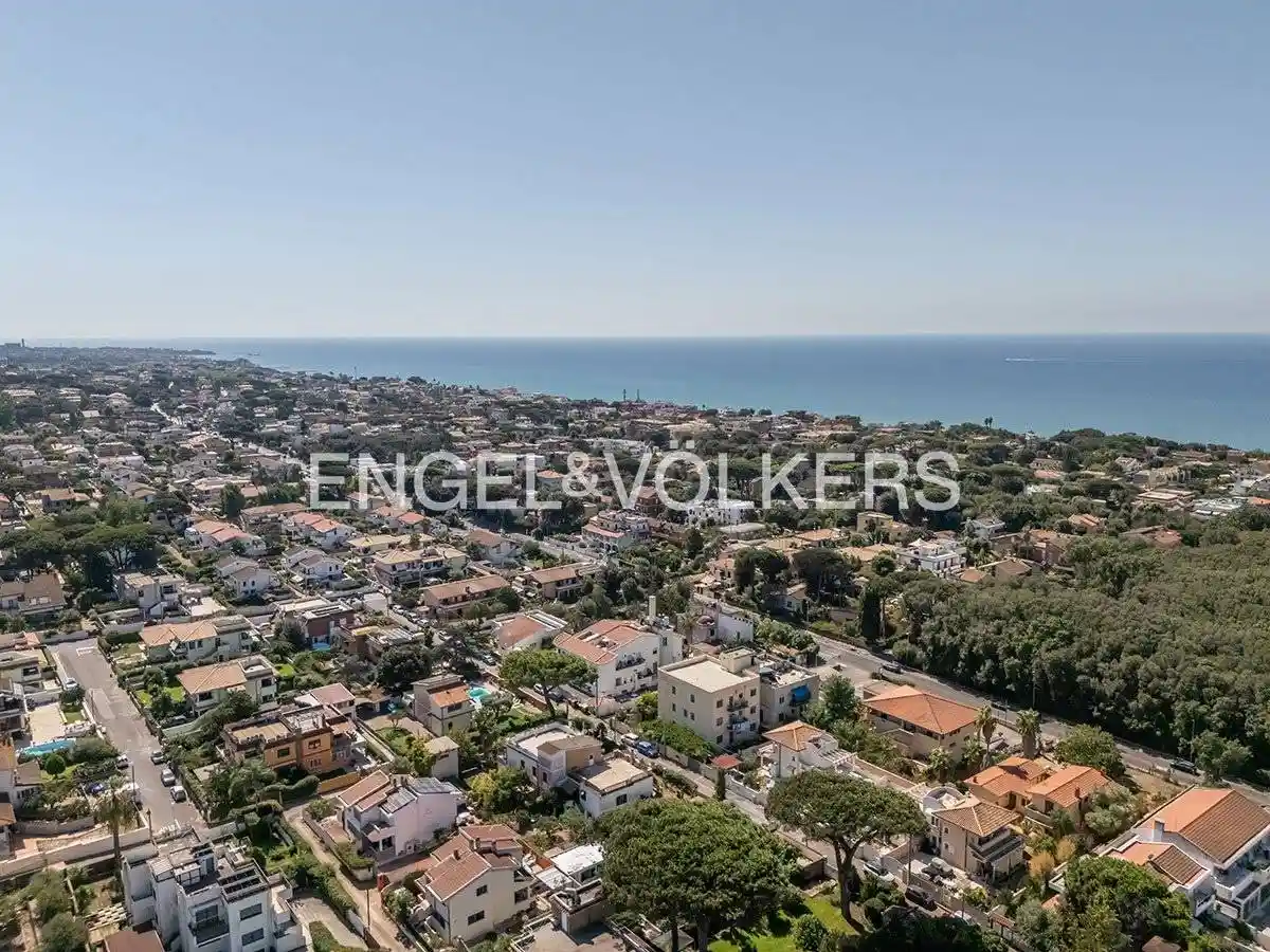 Villa in vendita a Anzio