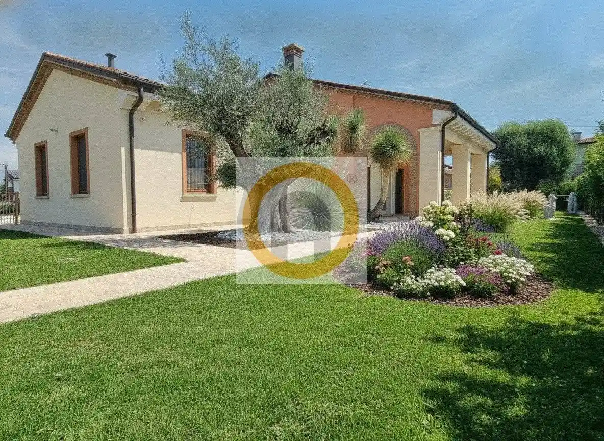 Villa in vendita a Bassano del Grappa