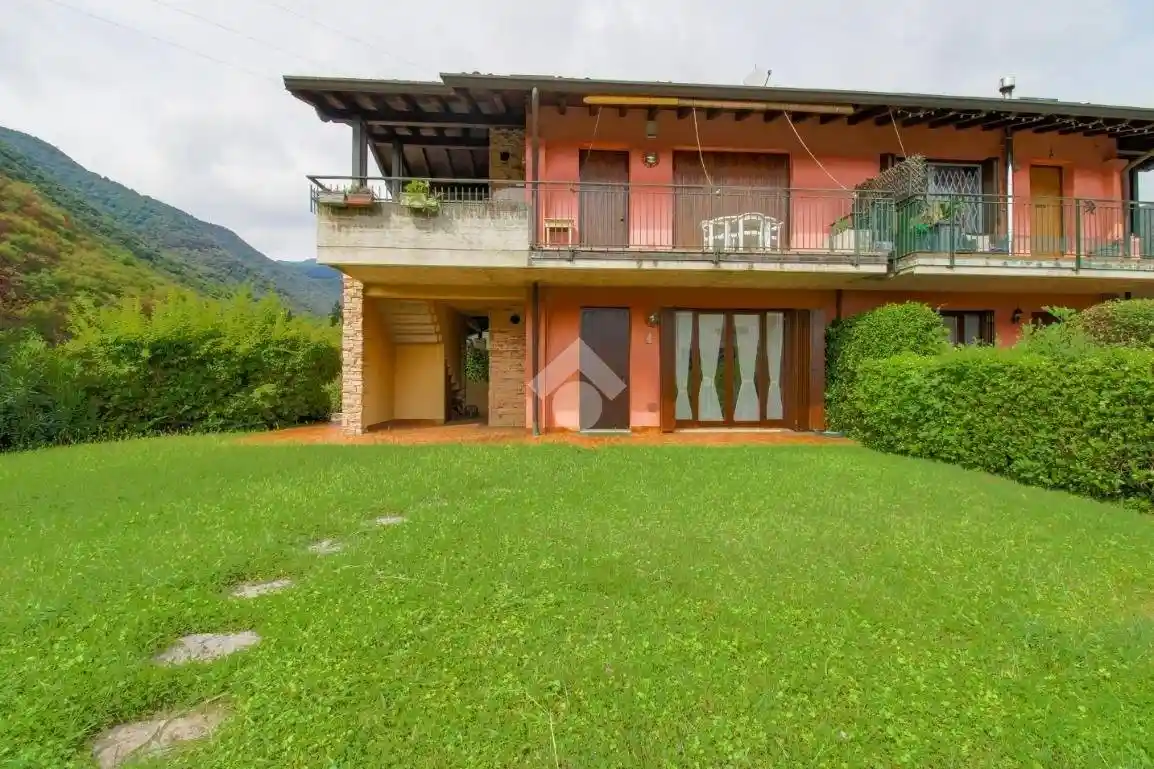 Appartamento in vendita a Gardone Riviera