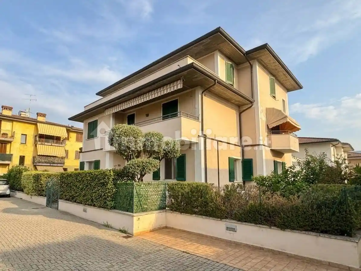 Appartamento in vendita a Rezzato