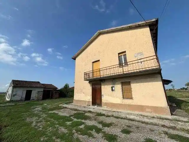 Casa indipendente in vendita a Busseto