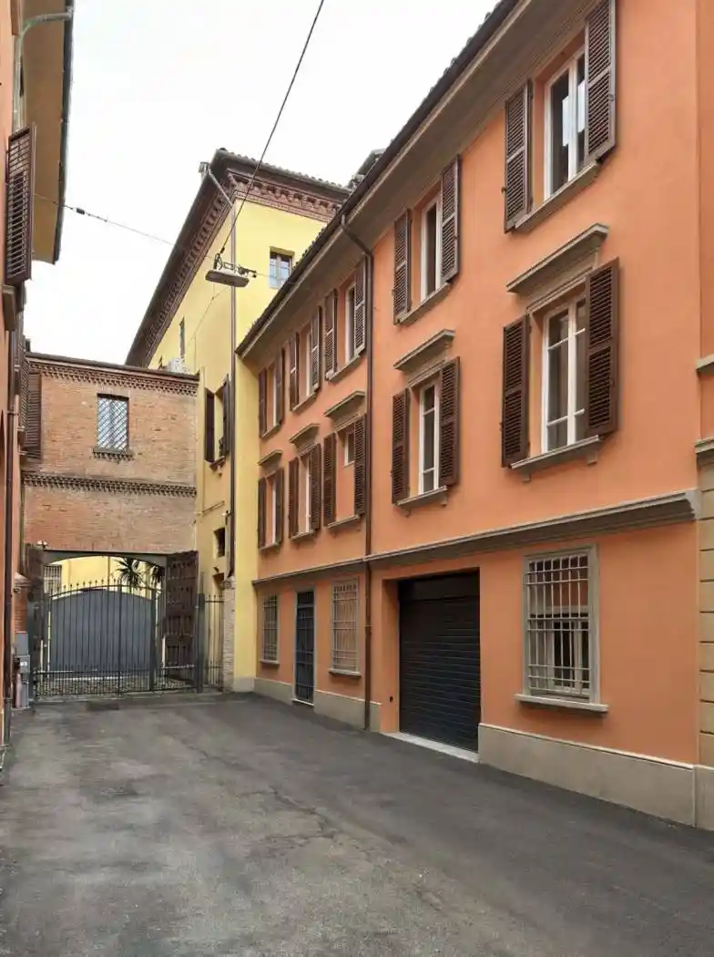 Appartamento in vendita a Bologna