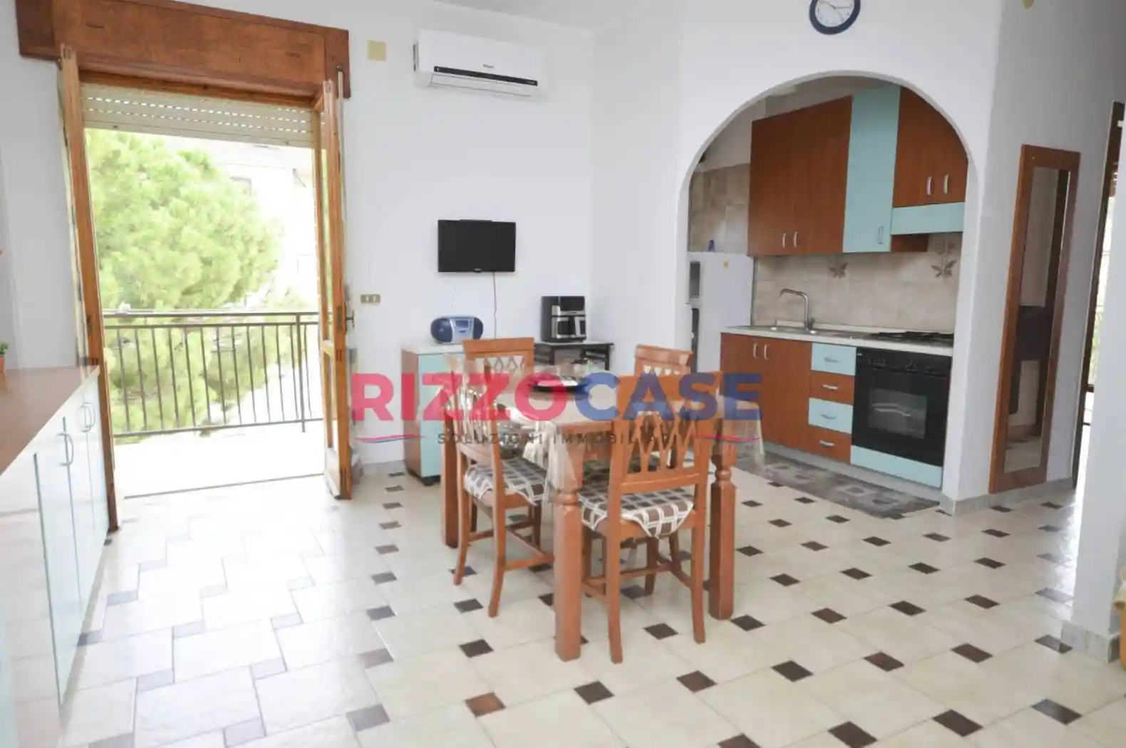 Appartamento in vendita a Pietrapaola