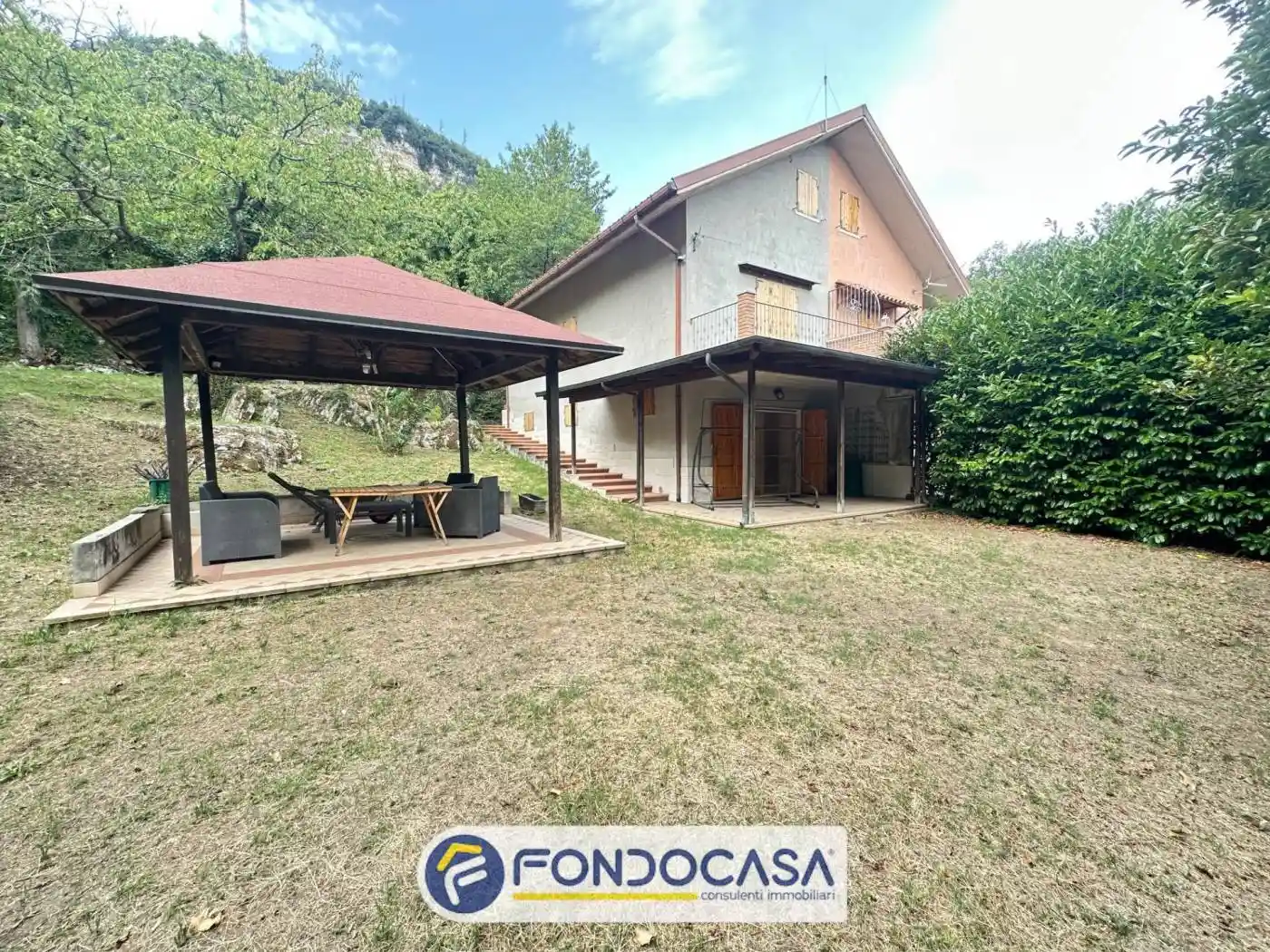 Villa in vendita a Ascoli Piceno