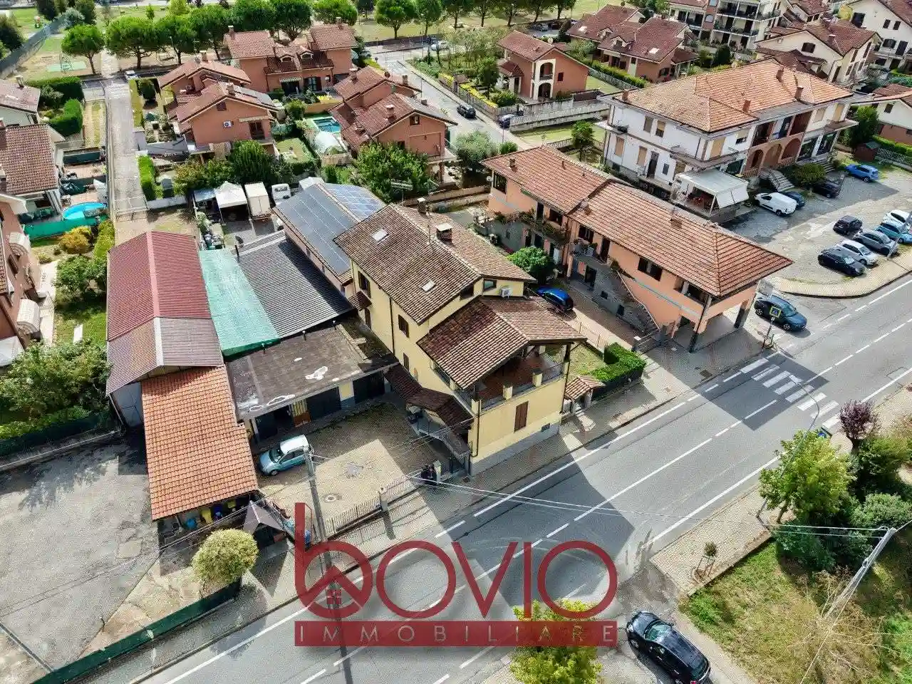 Villa - foto 2