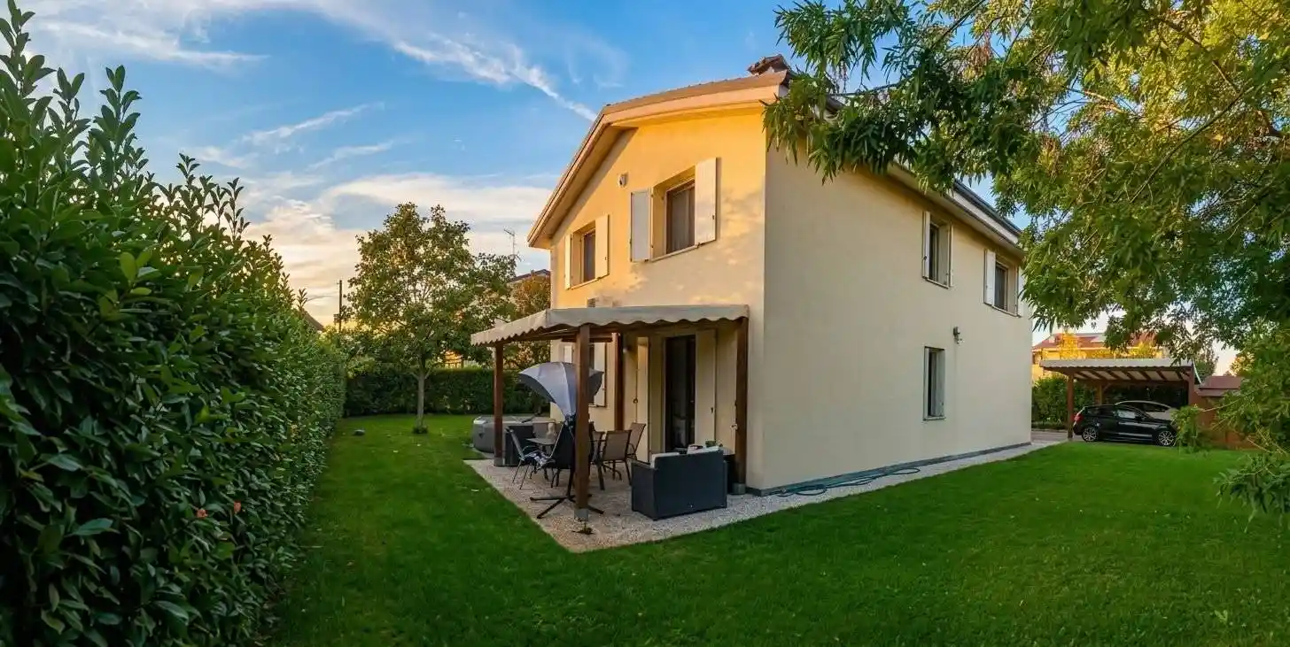 Villa in vendita a San Pietro in Casale