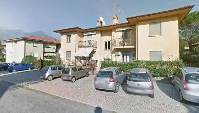 Appartamento in vendita a Colico