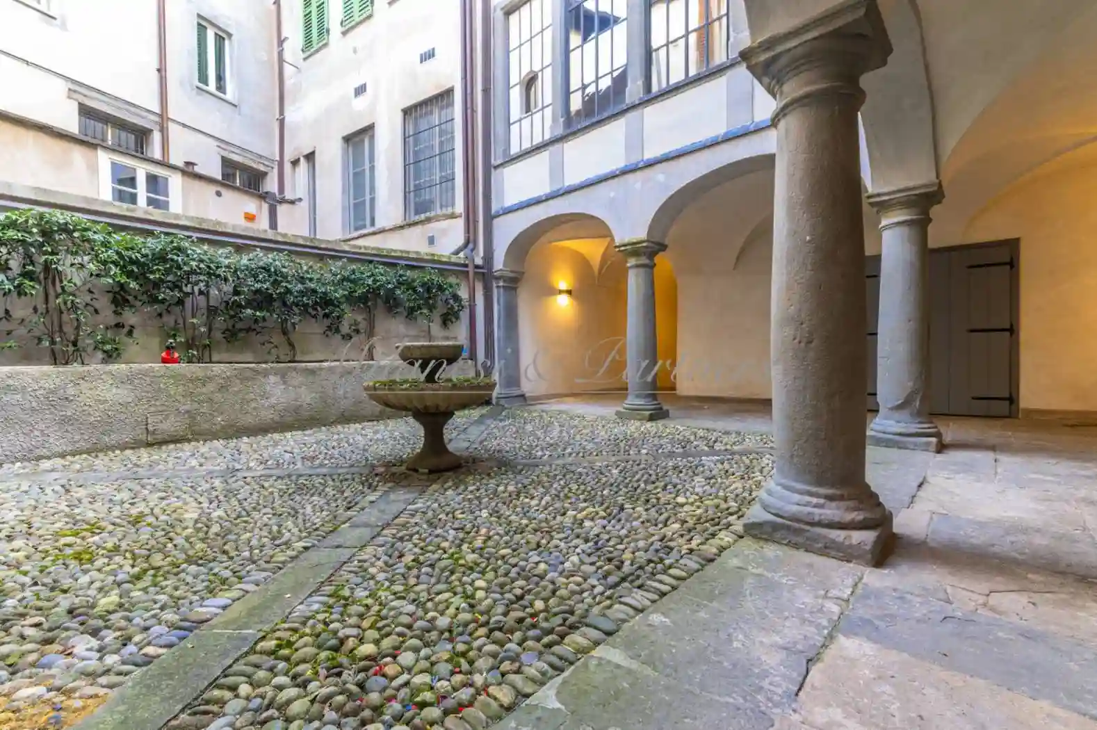 Palazzo - Edificio - foto 2