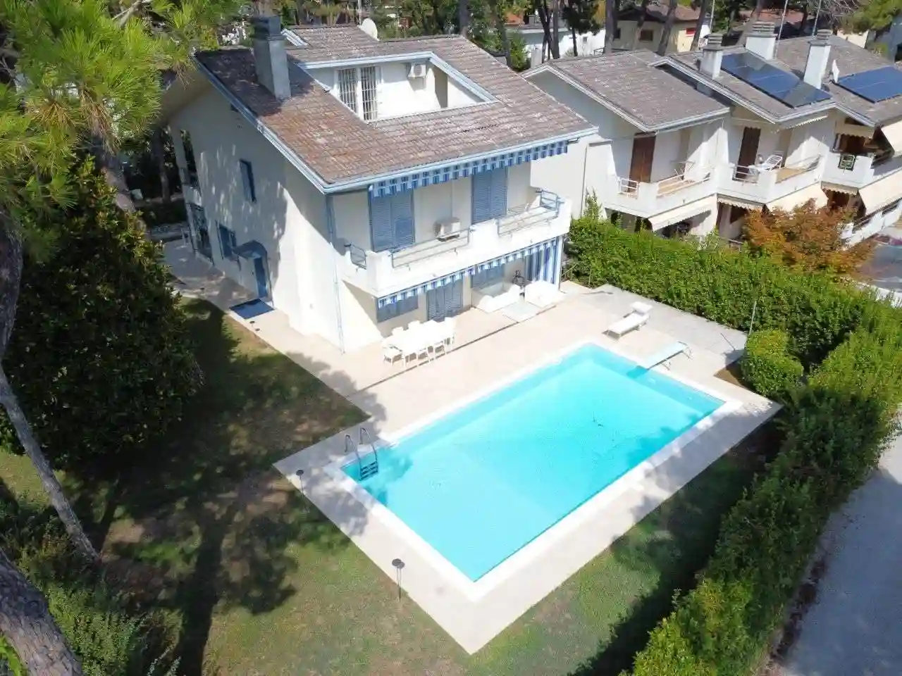 Villa - foto 4